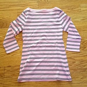 💰 🎁2/$30🎁 Pink & Navy striped quarter sleeve shirt